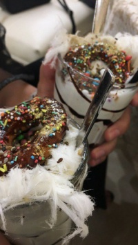 عکس استوری رفیق بستنی قشنگ اینستاگرام 20717