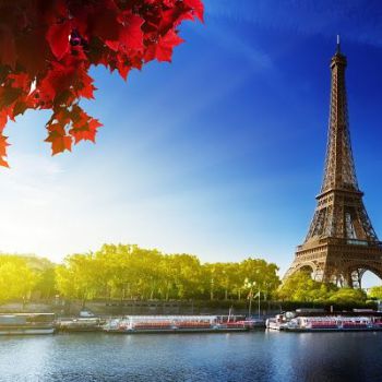 عکس پروفایل برج ایفل پاریس در روز آفتابی